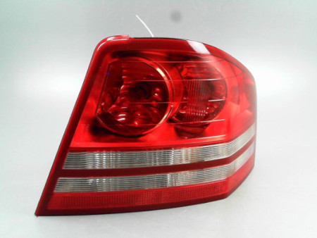 FEU ARRIERE DROIT DODGE AVENGER