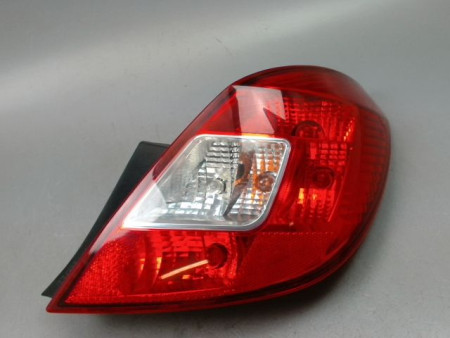 FEU ARRIERE DROIT OPEL CORSA IV Phase 2 (D) 2011-2015