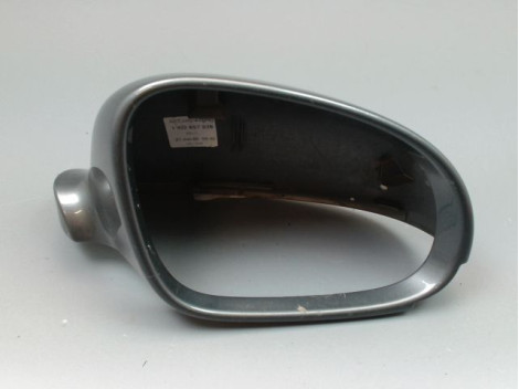 CARENAGE RETROVISEUR EXTERIEUR DROIT VOLKSWAGEN GOLF V (1K) 2003-2008