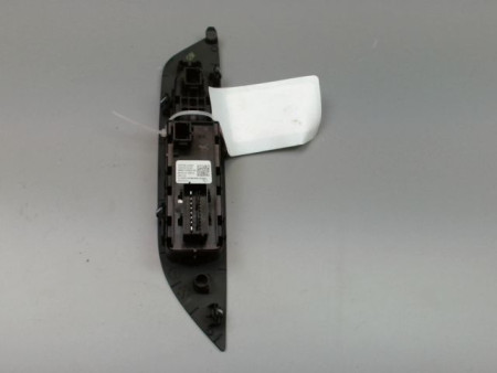 COMMANDE LEVE-GLACE PORTE AVG PEUGEOT 208