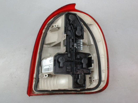 FEU ARRIERE GAUCHE  OPEL CORSA II Phase 2 (B) 1997-2000