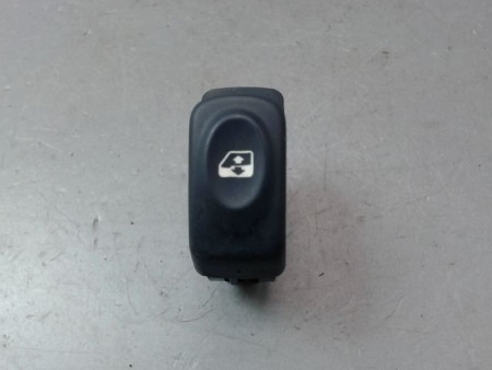 COMMANDE LEVE-GLACE PORTE AVD RENAULT CLIO II Phase 1 1998-2001