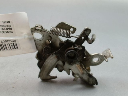 SERRURE CAPOT PEUGEOT 108