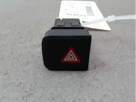 BOUTON DE WARNING TOYOTA PRO.CITY