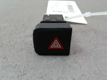 BOUTON DE WARNING TOYOTA PRO.CITY