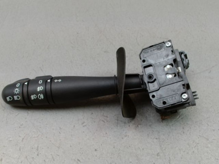 COMMANDE ECLAIRAGE RENAULT CLIO II Phase 2 2001-2006
