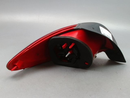 FEU ARRIERE DROIT PEUGEOT 206 + 2009-2013