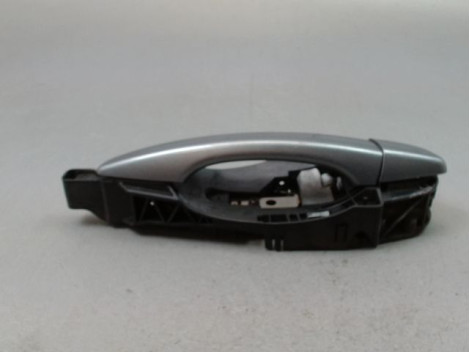 POIGNEE EXTERIEURE PORTE ARRIERE DROIT PEUGEOT 308 2011-