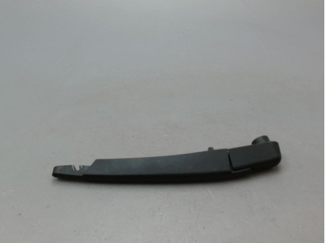 BRAS ESSUIE-GLACE ARRIERE DACIA SANDERO 2008-