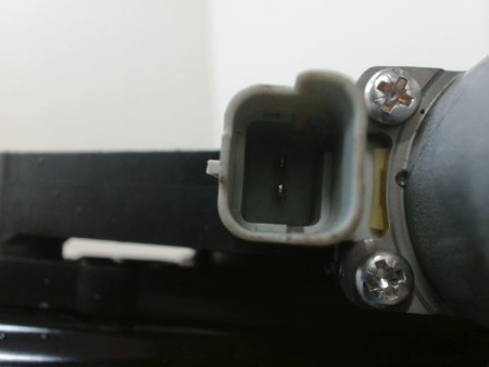 MECANISME+MOTEUR LEVE-GLACE AVANT DROIT NISSAN QHASQAI 2007-