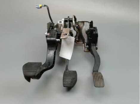 PEDALIER COMPLET CITROEN C4 CACTUS