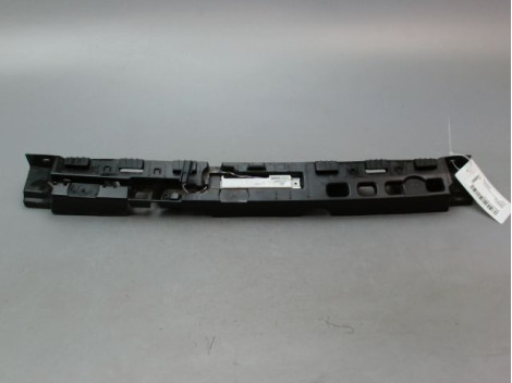 SUPPORT CENTRAL PARE-CHOC ARRIERE  RENAULT CAPTUR Phase 1 2013-...