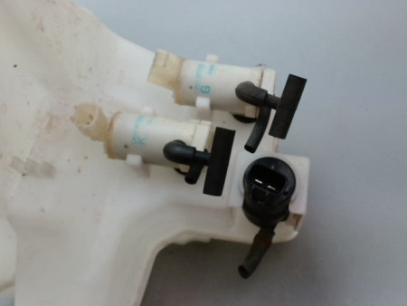 RESERVOIR LAVE-GLACE AVANT SUBARU FORESTER