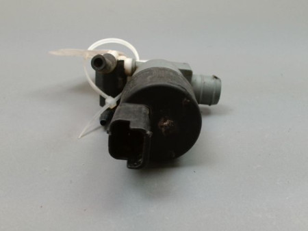 POMPE LAVE-GLACE AVANT NISSAN QASHQAI BREAK I Phase 1 2007-2010