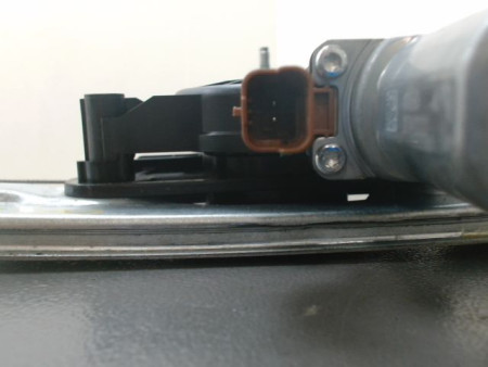 MECANISME+MOTEUR LEVE-GLACE AVANT DROIT DACIA SANDERO 2008-