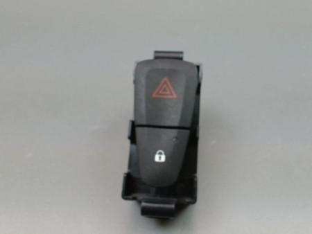 BOUTON DE WARNING DACIA SANDERO II Phase 1 2012-...