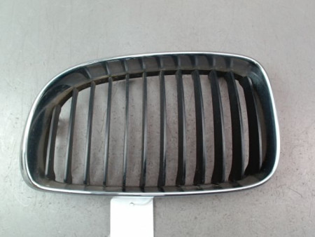 GRILLE CALANDRE GAUCHE BMW SERIE 1 I Phase 2 (E87) 2007-2011