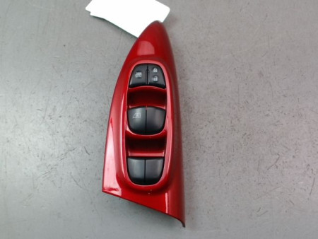 COMMANDE LEVE-GLACE PORTE AVG NISSAN JUKE Phase 1 2010-...
