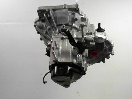 BOITE A VITESSE MECANIQUE MAZDA 3 1.6 MZR