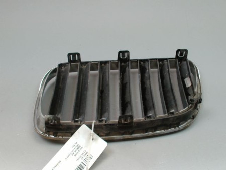 GRILLE CALANDRE DROIT BMW X3 2006-