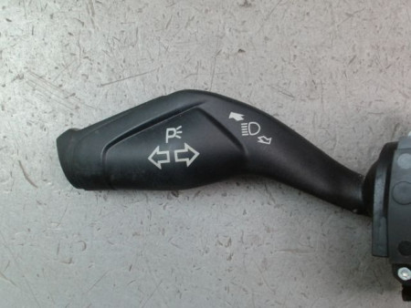 COMMANDE CLIGNOTANT FORD KUGA