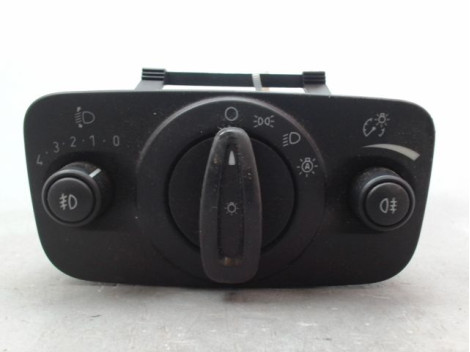 INTERIEUR COMMANDE PHARES FORD KUGA