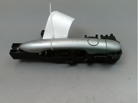 POIGNEE EXTERIEURE PORTE ARRIERE GAUCHE RENAULT GRAND SCENIC MONOSP. II Phase 2 LONG 2006-2009