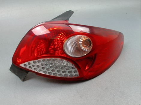 FEU ARRIERE DROIT PEUGEOT 206 + 2009-2013