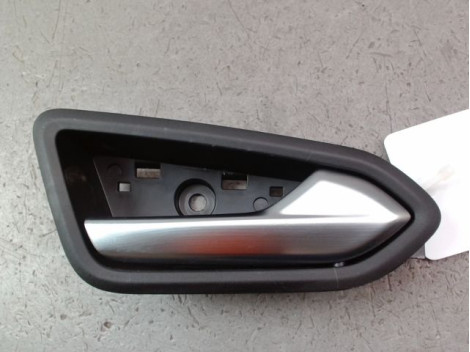POIGNEE INTERIEURE PORTE ARRIERE DROIT RENAULT CAPTUR Phase 1 2013-...