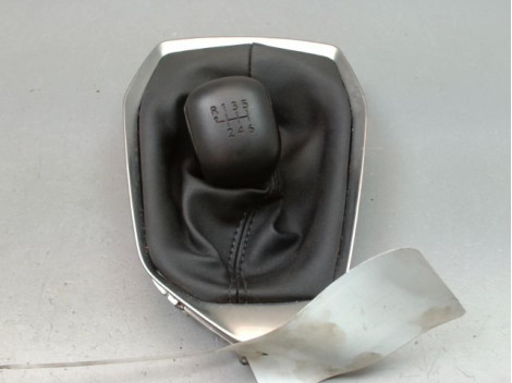 POMMEAU LEVIER VITESSES PEUGEOT 208 2012-... 1.5 BlueHDI 100