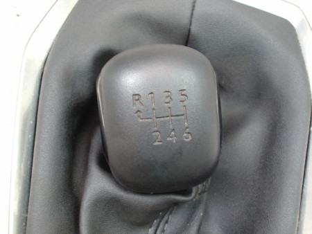 POMMEAU LEVIER VITESSES PEUGEOT 208 2012-... 1.5 BlueHDI 100