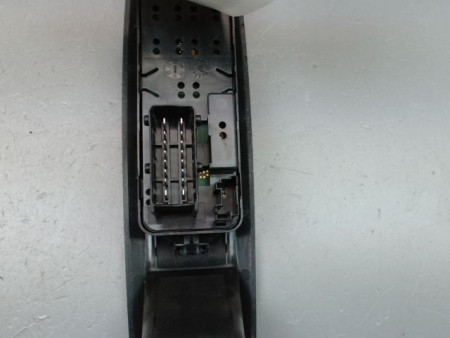 COMMANDE LEVE-GLACE PORTE AVG CITROEN DS3 Phase 1 (A55) 2009-2014