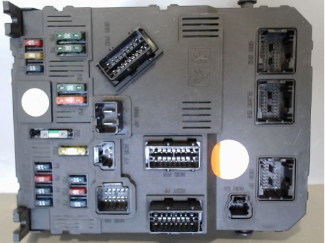BOITIER GESTION HABITACLE CITROEN XSARA PICASSO MONOSP. 1999-2010