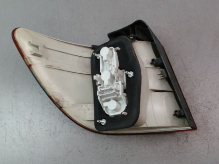 FEU ARRIERE DROIT MERCEDES CLASSE B 2008-