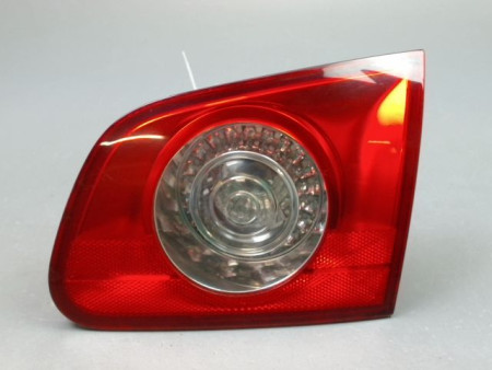 FEU ARRIERE INTERIEUR DROIT VOLKSWAGEN PASSAT SW 2005-