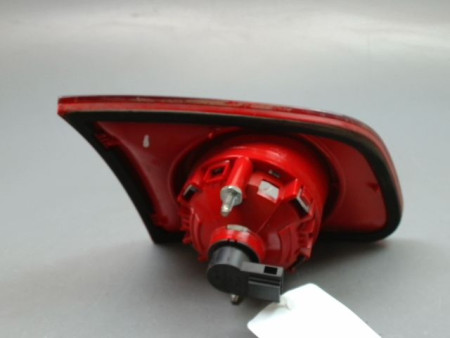 FEU ARRIERE INTERIEUR DROIT VOLKSWAGEN PASSAT SW 2005-