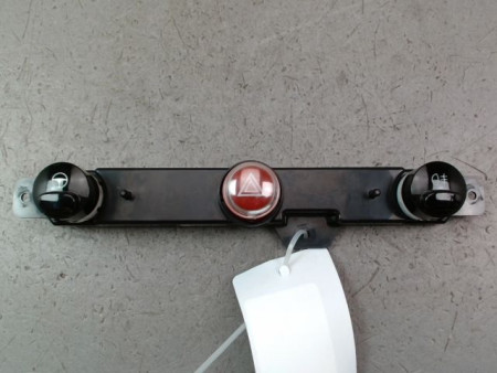 BOUTON DE WARNING FIAT 500 II Phase 1 2007-...