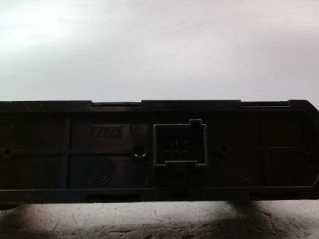 BOUTON DE WARNING FIAT 500 II Phase 1 2007-...
