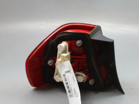FEU ARRIERE DROIT BMW SERIE 3 BERL. V Phase 1 (E90) 2005-2008
