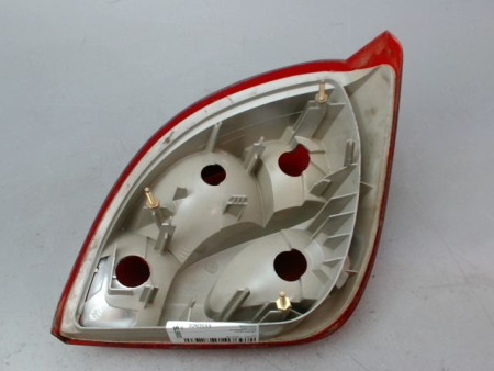 FEU ARRIERE GAUCHE  FORD FIESTA IV Phase 2 1999-2002