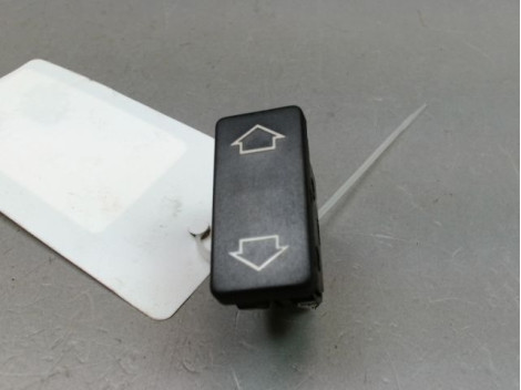 COMMANDE LEVE-GLACE PORTE AVD PEUGEOT 106 Phase 2 1996-2003