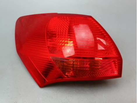 FEU ARRIERE GAUCHE  KIA VENGA 09-