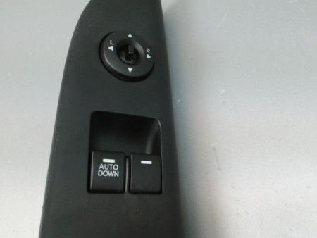 COMMANDE LEVE-GLACE PORTE AVG KIA VENGA 09-