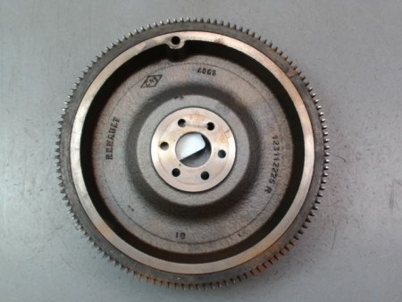 VOLANT MOTEUR DACIA SANDERO 2008- 1.0 SCe 65