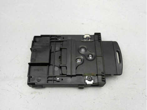 LECTEUR DE CARTE RENAULT MEGANE