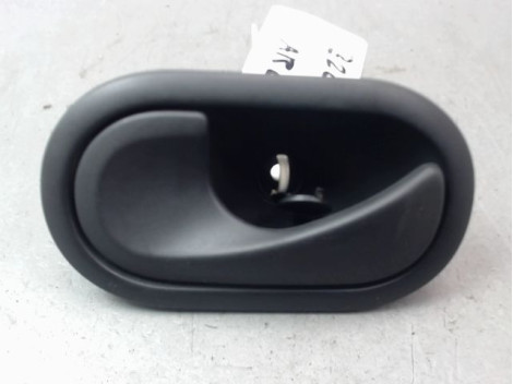 POIGNEE INTERIEURE PORTE ARRIERE GAUCHE RENAULT MEGANE I Phase 1 1995-1999