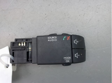 COMMANDE AUTORADIO DACIA SANDERO II Phase 1 2012-...