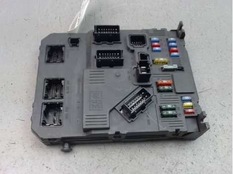 BOITIER GESTION HABITACLE PEUGEOT 206 1998-2009