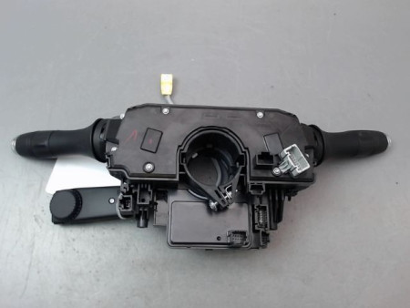 BLOC COMMODOS RENAULT CLIO