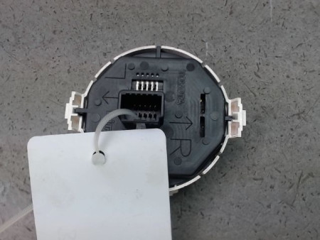 BOUTON DE WARNING TOYOTA YARIS 2005-